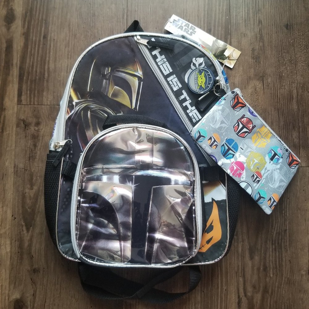 Star Wars Mandalorian Backpack 5 piece Set